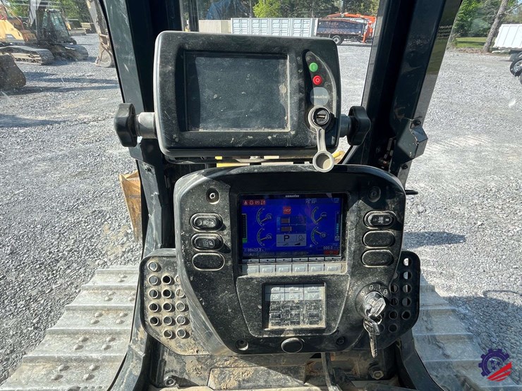 2018-komatsu-d51exi-24-image-63