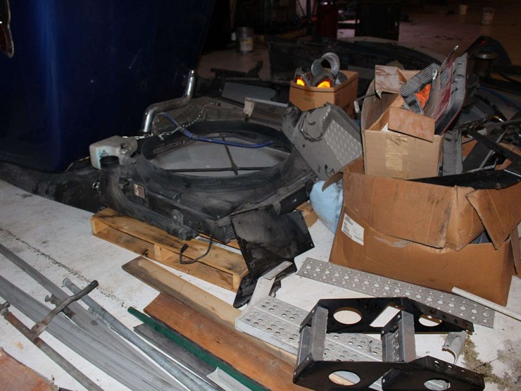 2019-peterbilt-glider-1npbggggx0d654893-mileage:-milage-unknown-image-23