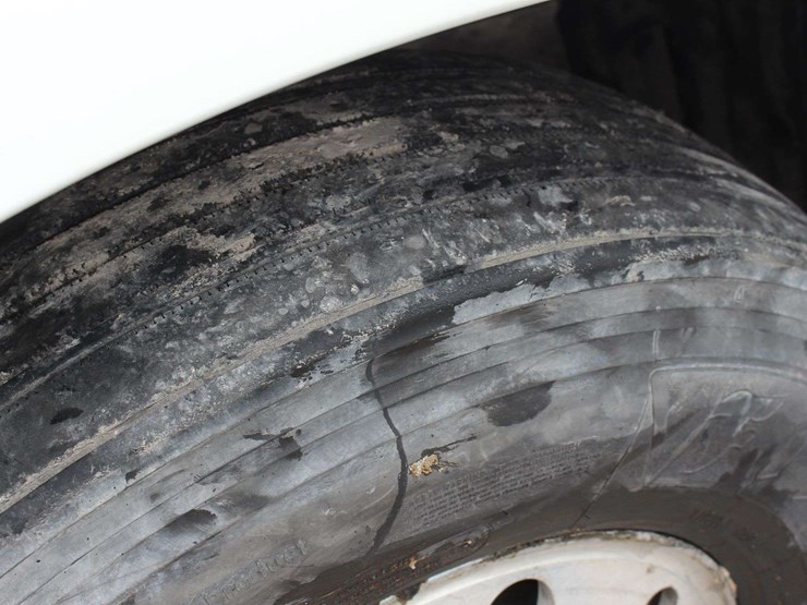 2015-freightliner-columbia-tractor-glider-2015-freightliner-columbia-3alxa7005fdgh5950-mileage:-image-31