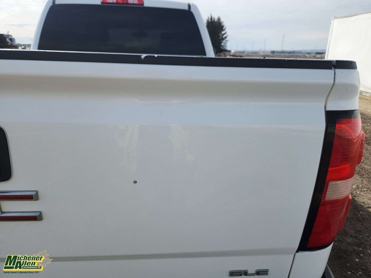 2015-gmc-sierra-1500-image-42