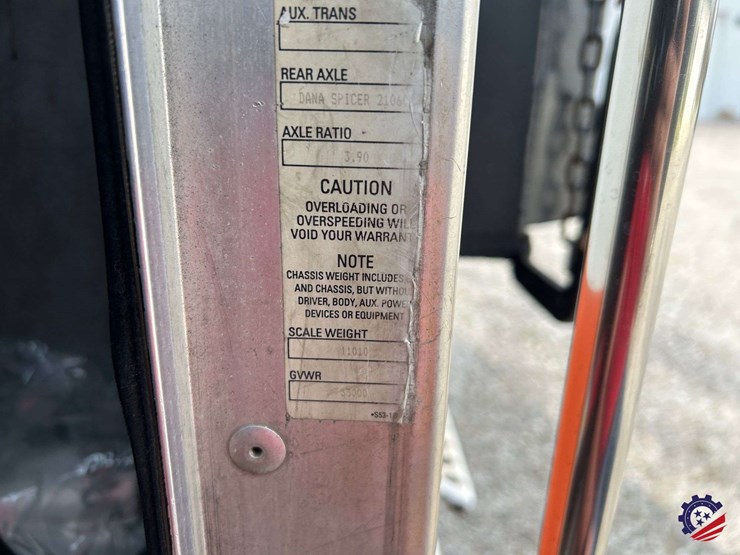 2005-kenworth-t300-image-65