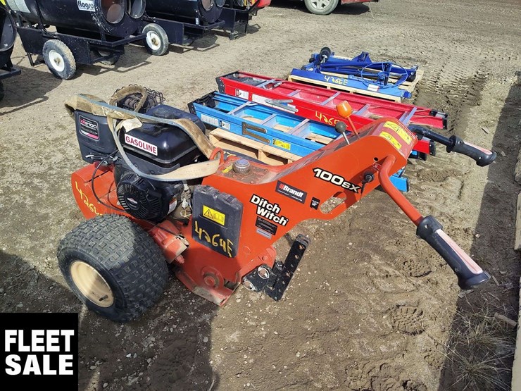 ditch-witch-100sx-image-3