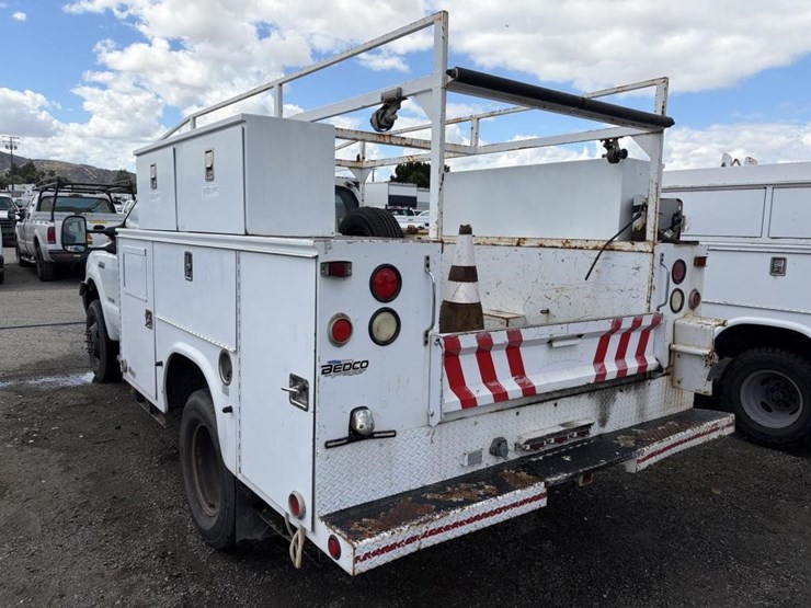 2005-ford-f350-image-4