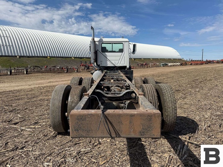 2000-mack-ch612-image-4