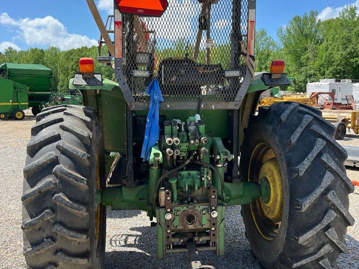 john-deere-6400-image-7