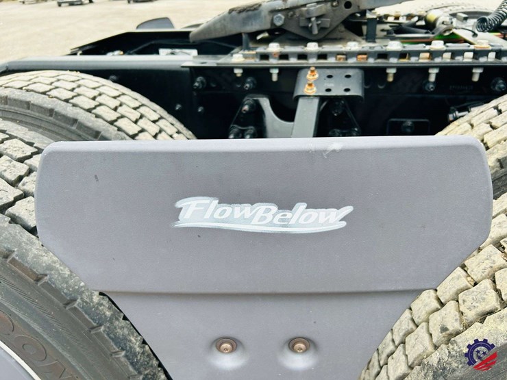 2024-international-lt62f-t/a-truck-tractor-image-47