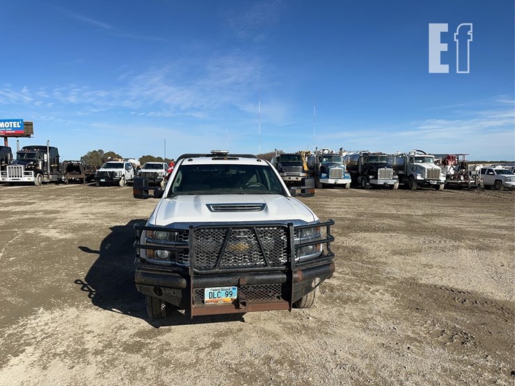 2019-chevrolet-3500-image-5