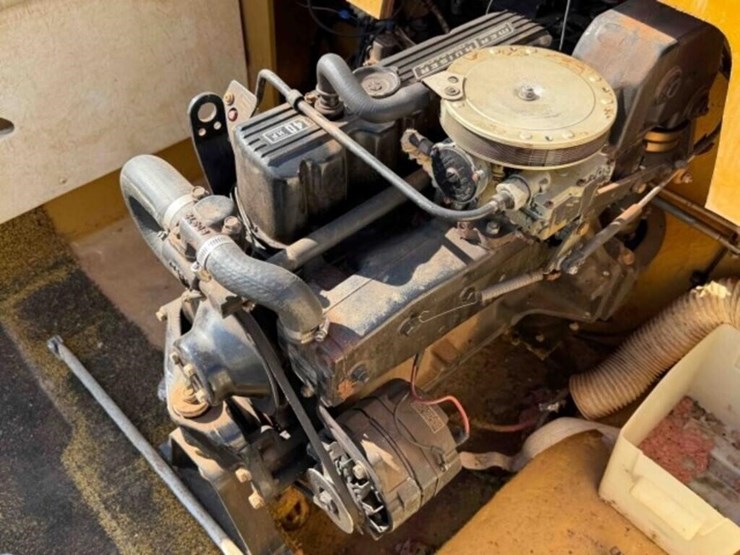 newman-citation-16’-boat-image-10