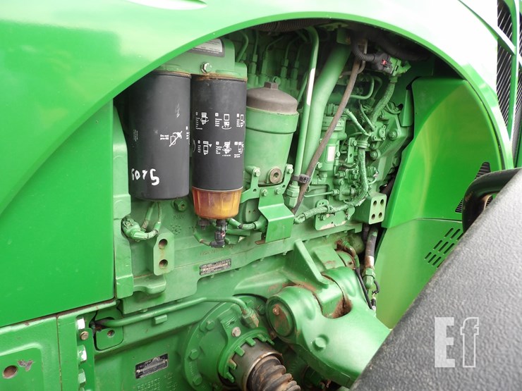 2012-john-deere-8235r-image-9