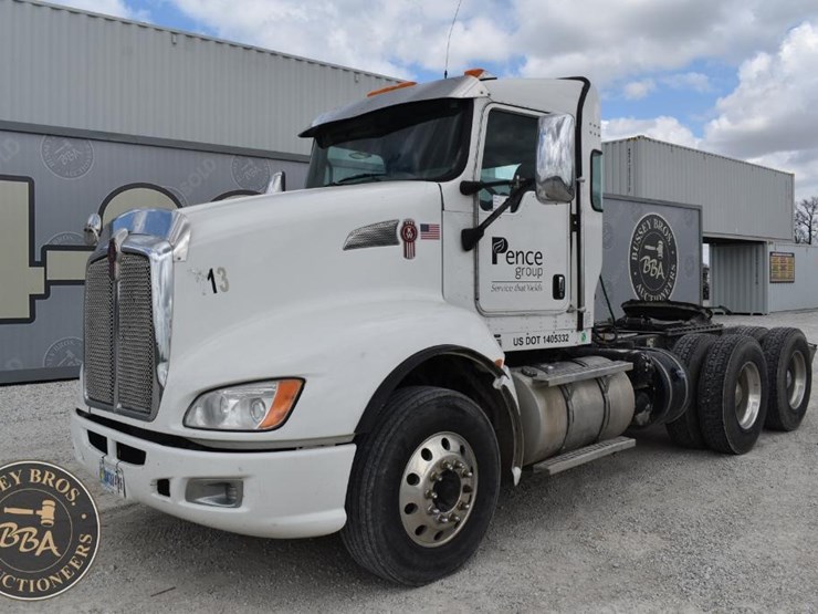 2013-kenworth-t660-image-1