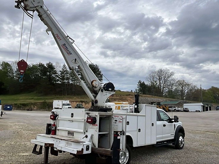 2018-ford-f550-image-90