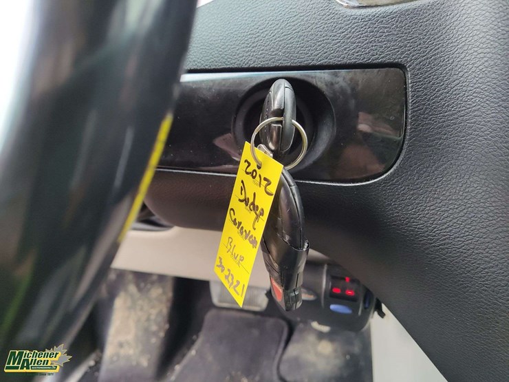 2012-dodge-grand-caravan-se-image-27