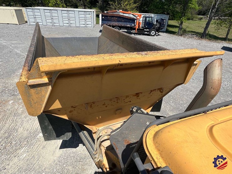 2010-volvo-a40e-image-50