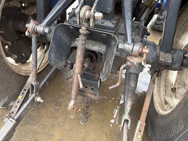 new-holland-tc40a-image-8