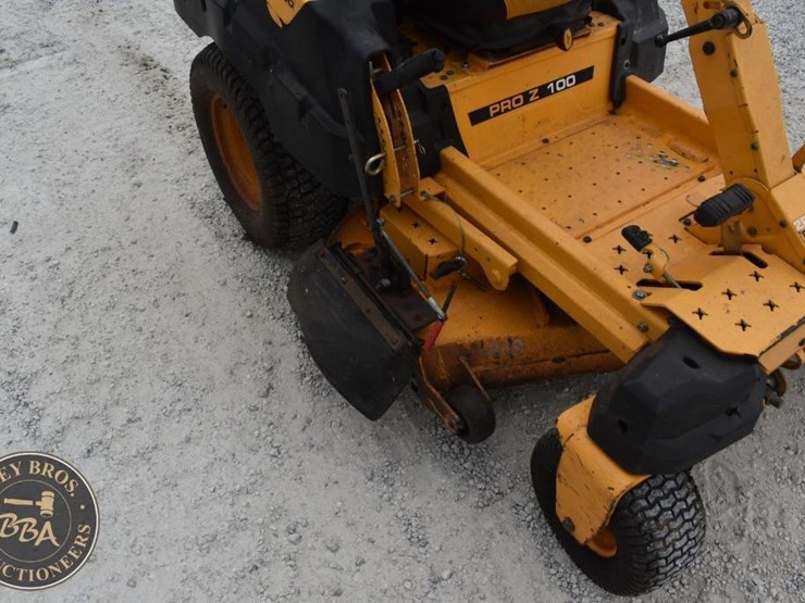 2017-cub-cadet-pro-z-148s-efi-42852-image-10