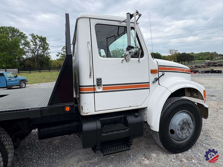 1993-international-4700-image-31