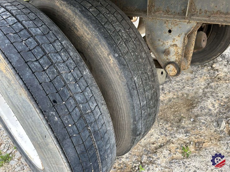 fruehauf-28ft-image-15