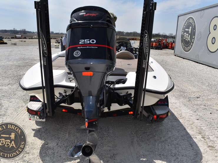 2006-stratos-201proxl-44817-image-19