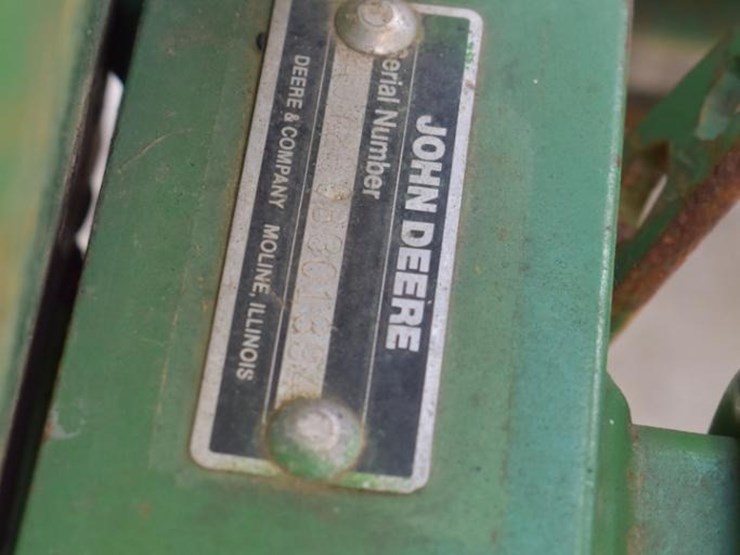 john-deere-7200-image-24