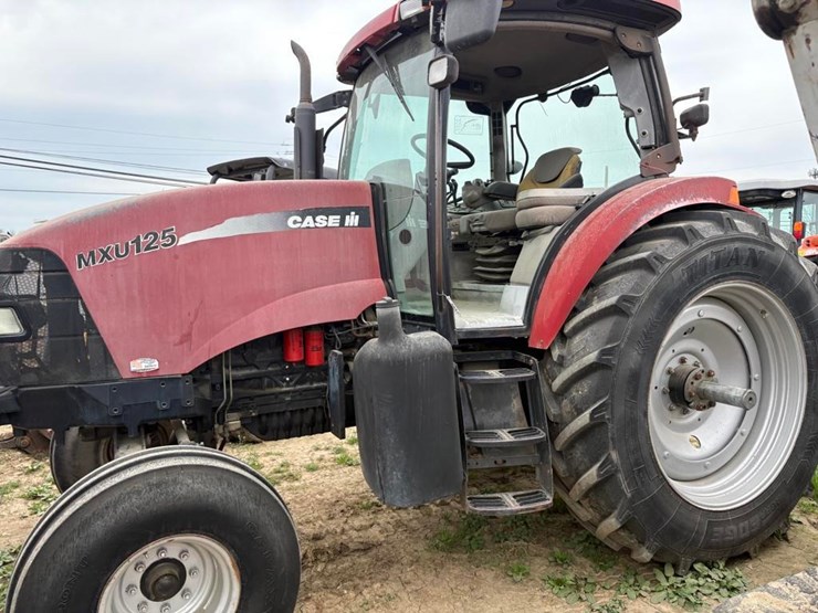 case-mxu125-tractor-image-3