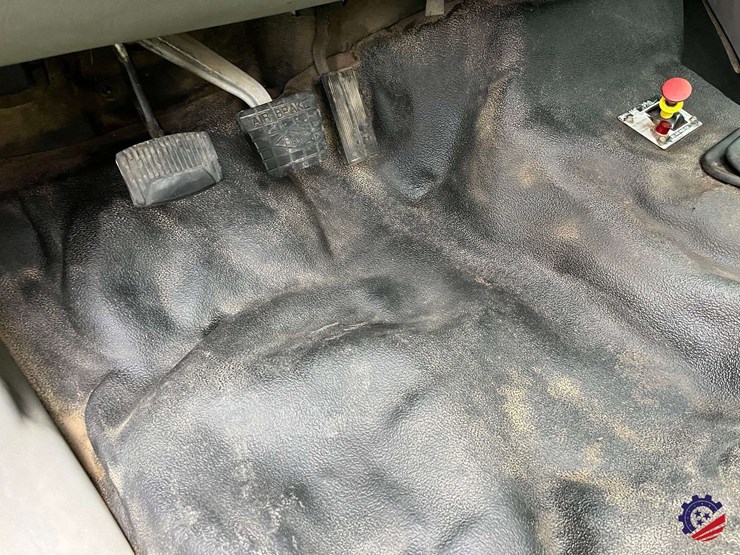 2006-ford-f750-image-54