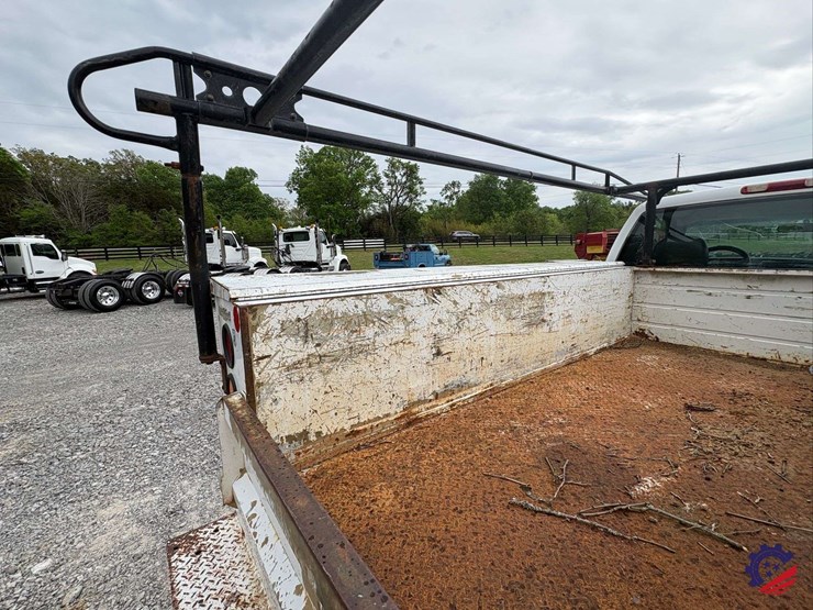 2005-chevrolet-silverado-2500hd-image-30