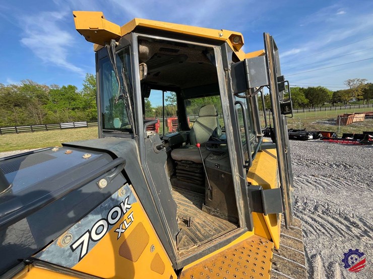 2017-deere-700k-xlt-image-56