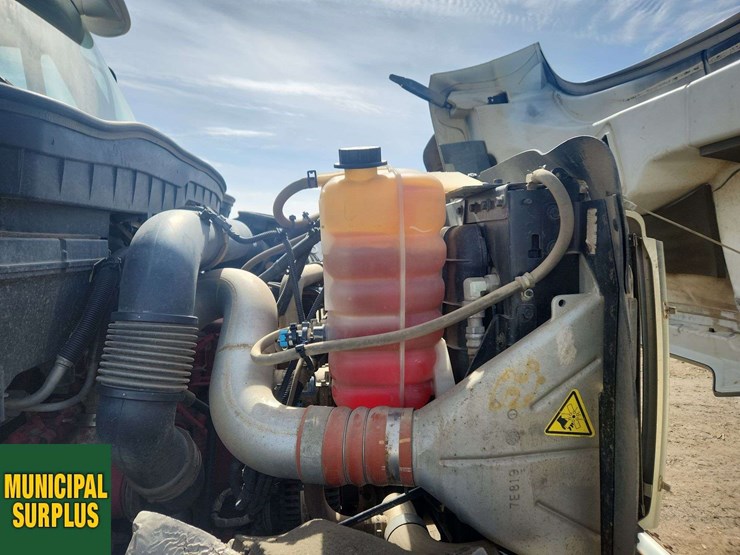 2018-international-workstar-7400-image-25