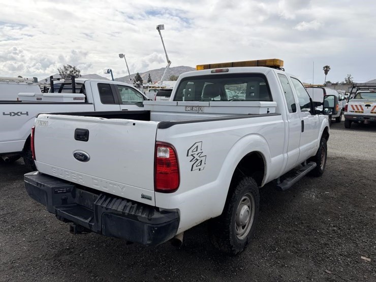 2011-ford-f250-image-3