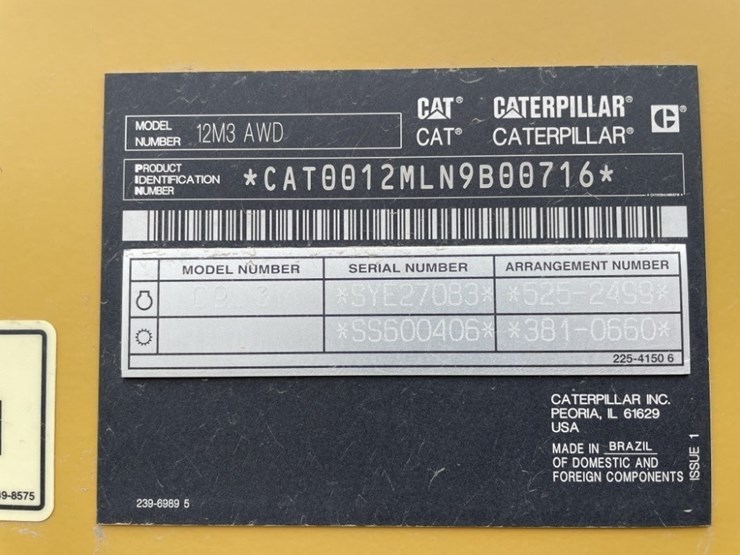 2018-caterpillar-12m3-awd-image-58