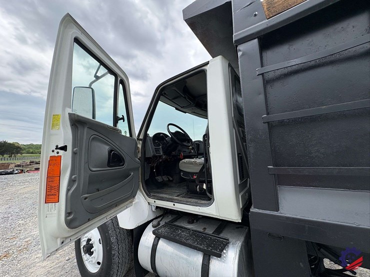 2007-international-sf525-t/a-dump-truck-image-68