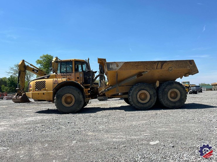 2010-volvo-a40e-image-2