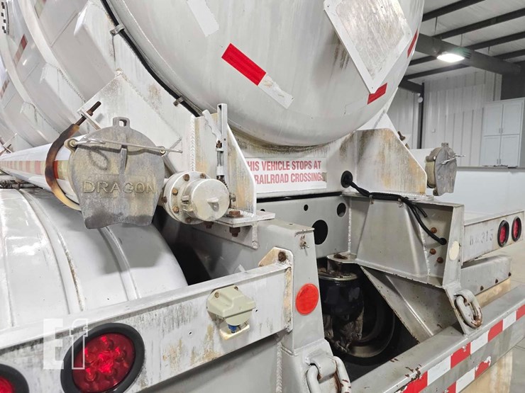 2012-dragon-6234-image-10