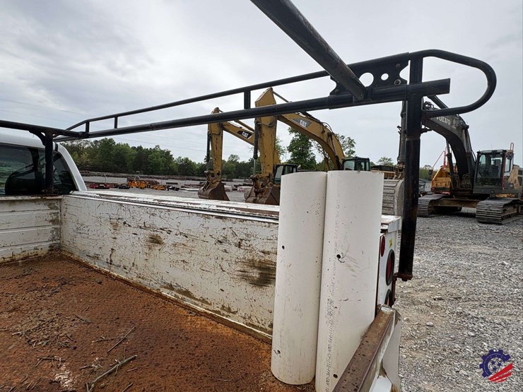 2005-chevrolet-silverado-2500hd-image-31