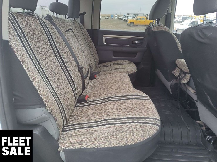 2018-dodge-2500-image-16