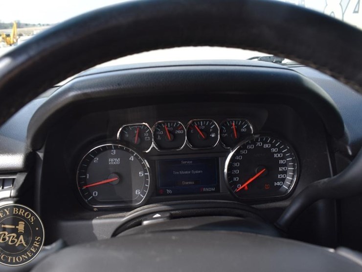 2015-chevrolet-tahoe-ltz-image-20