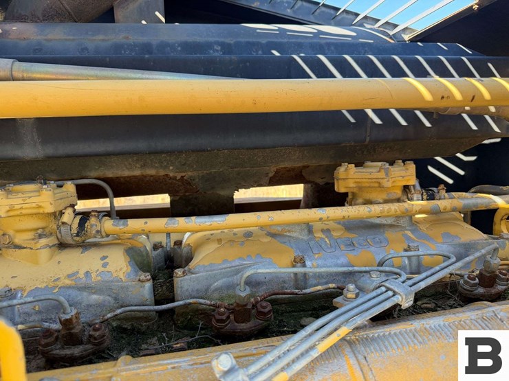 1996-new-holland-fx45-image-49