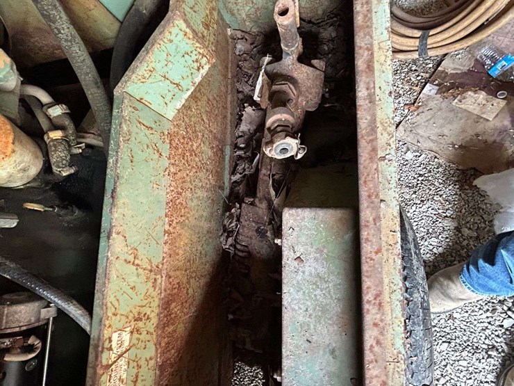 leroi-towable-air-compressor-image-11