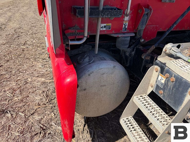 2008-peterbilt-387-image-14