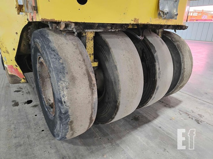 2013-dynapac-cp274-image-14