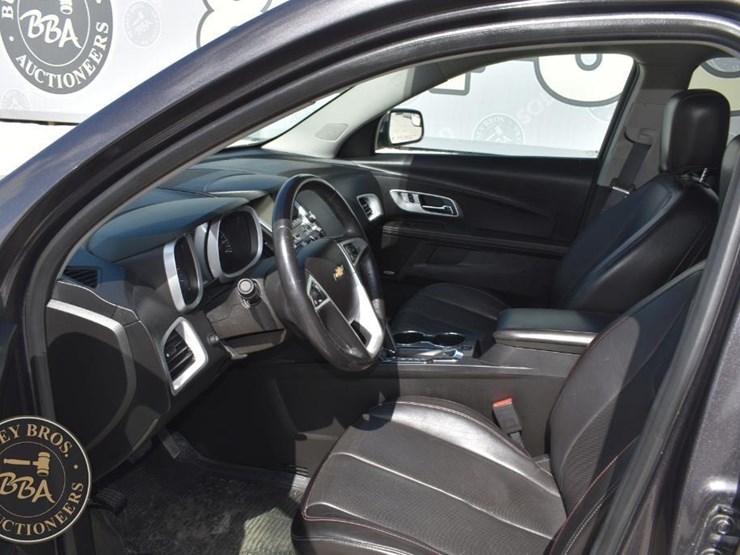 2013-chevrolet-equinox-lt-image-12