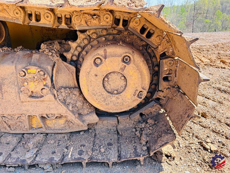 2023-komatsu-d65px-18-image-20