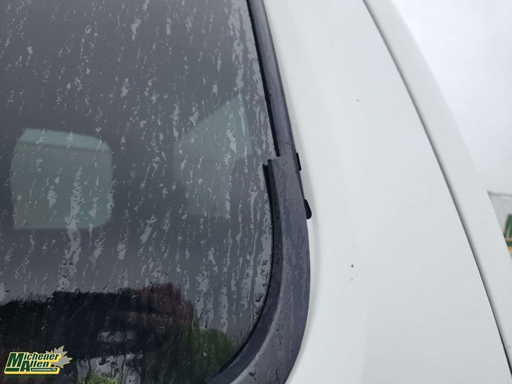 2011-gmc-sierra-2500hd-image-50