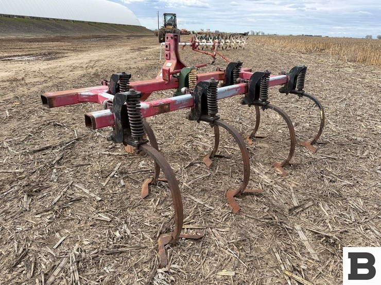 custom-cut-3pt-cultivator-toolbar-image-4