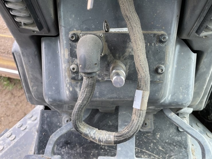 2018-caterpillar-12m3-awd-image-49