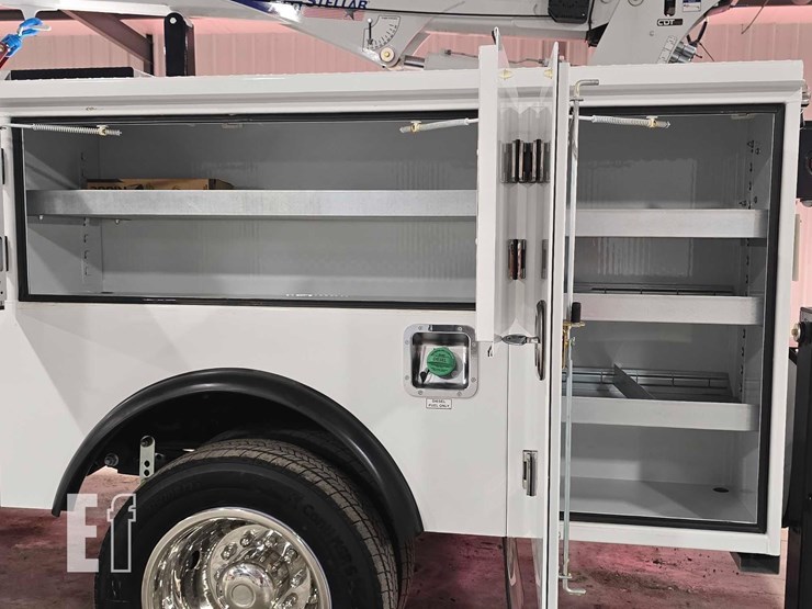 2024-ford-f550-sd-image-22