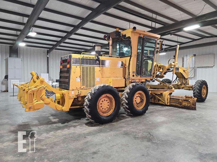 1997-caterpillar-143h-image-3