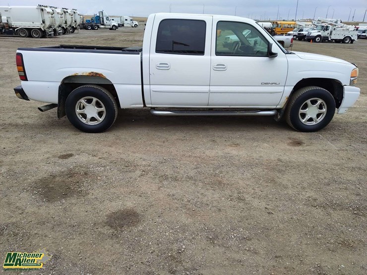 2005-gmc-sierra-1500-image-6