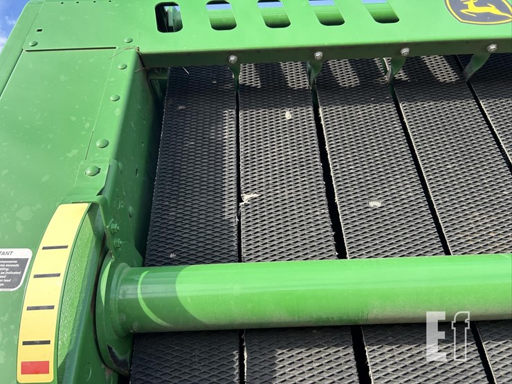 2019-john-deere-560m-image-20