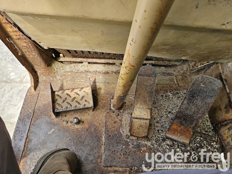 caterpillar-613c-image-20